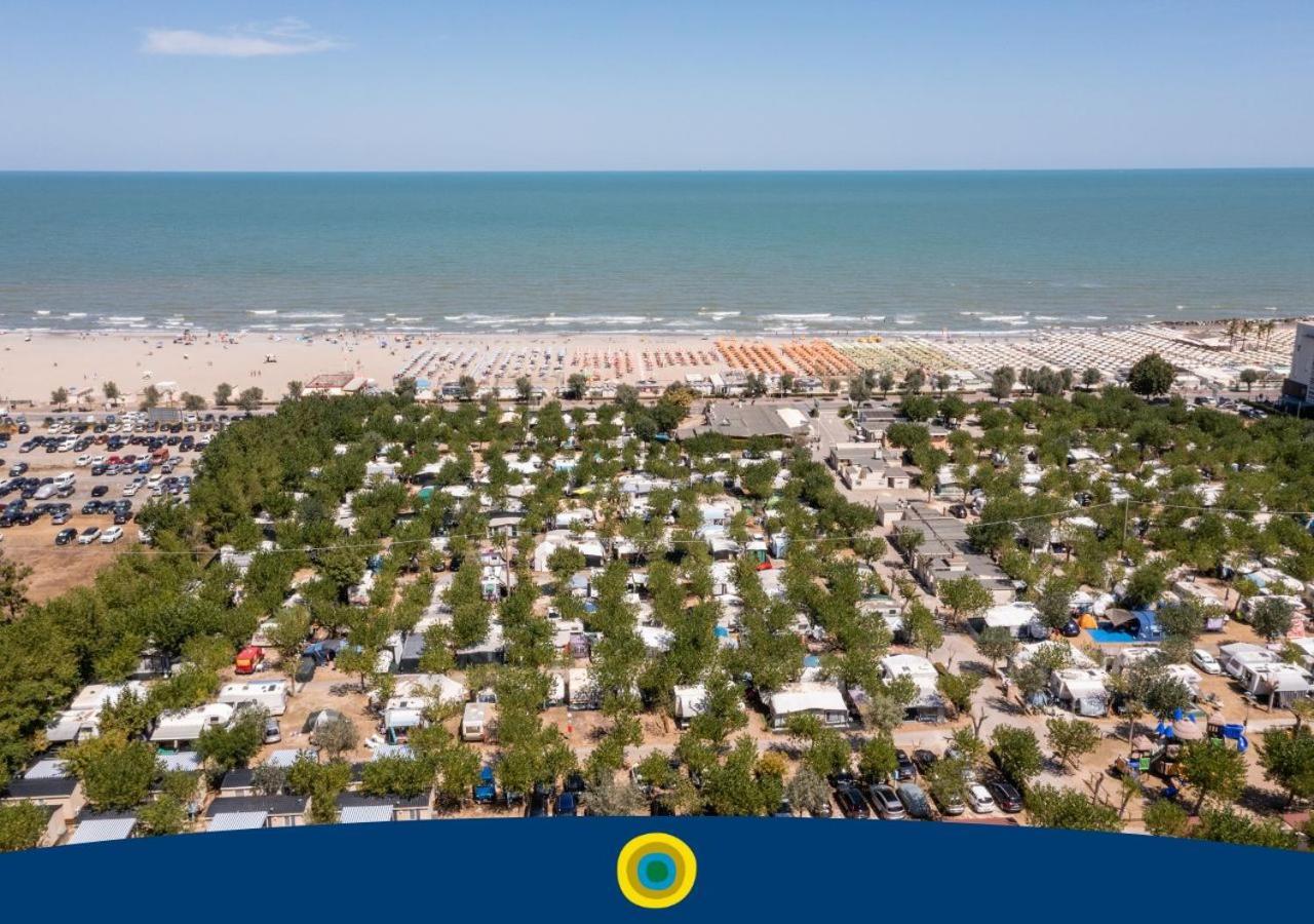 Club Del Sole International Riccione Easy Camping Village Экстерьер фото